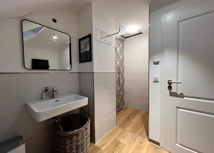 Brandenburgapartment-sky *